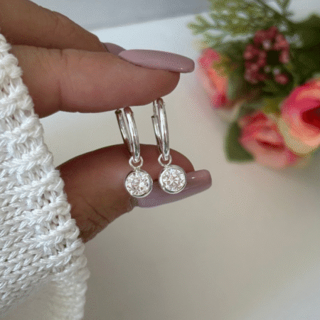 Aros con Dije Punto de Luz